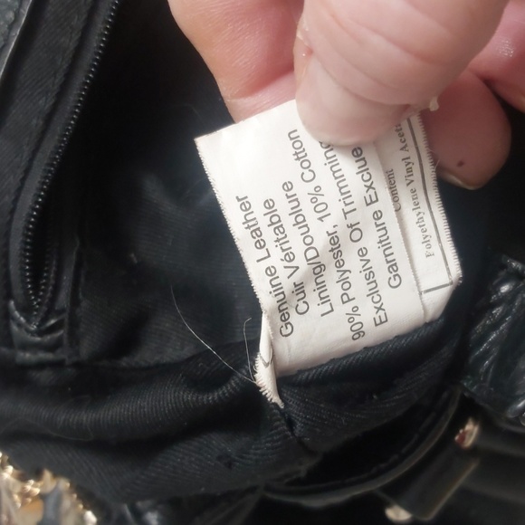 Danier Purse - Picture 7 of 14